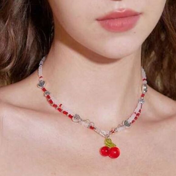 Free People Jewelry - Cherry necklace N644